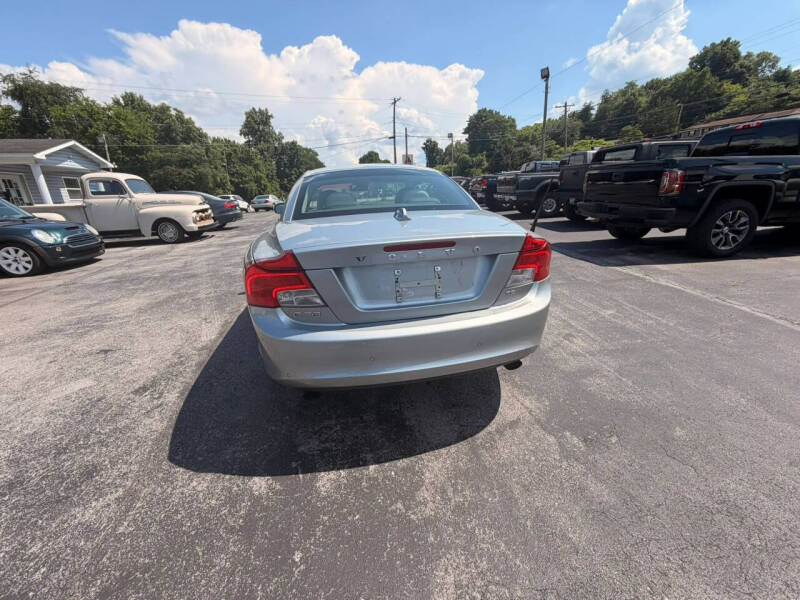 2011 Volvo C70 T5