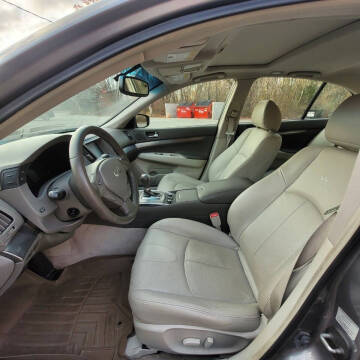 2012 Infiniti G37 Sedan x