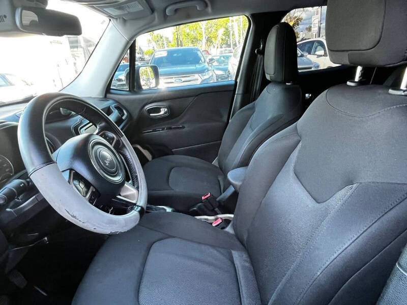 2017 Jeep Renegade Latitude