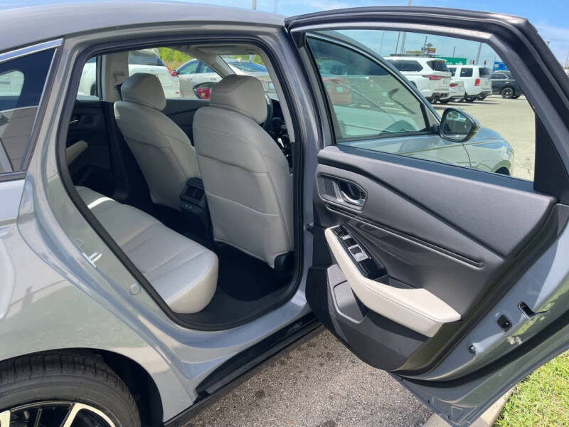 2025 Honda Accord Hybrid Touring