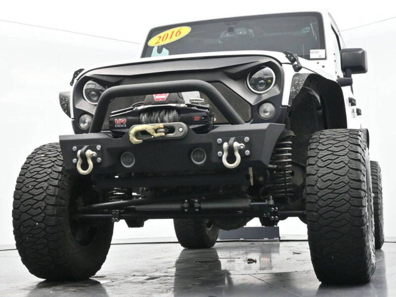 2016 Jeep Wrangler Unlimited Sahara