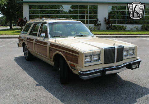 1981 Chrysler Le Baron Town and Country