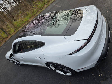 2020 Porsche Taycan Turbo