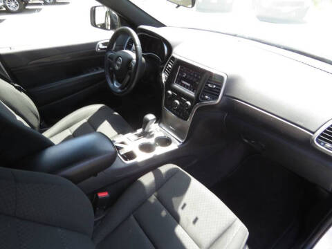 2018 Jeep Grand Cherokee Laredo E