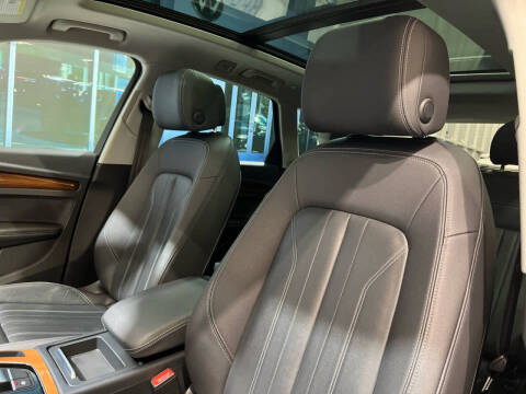 2022 Audi Q5 quattro S line Prem Plus 45 TFSI