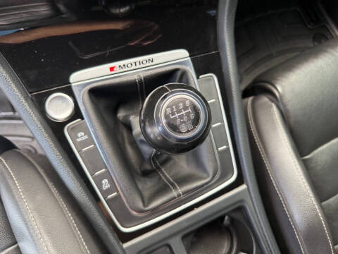 2016 Volkswagen Golf R