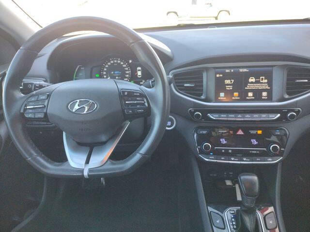 2017 Hyundai Ioniq Hybrid SEL