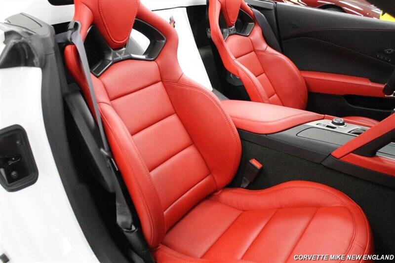 2016 Chevrolet Corvette 35