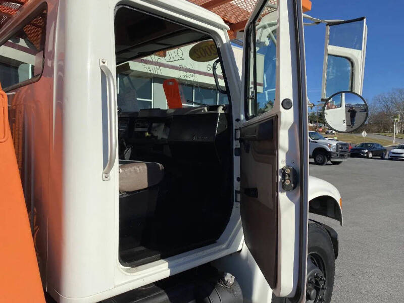 2002 International 4700