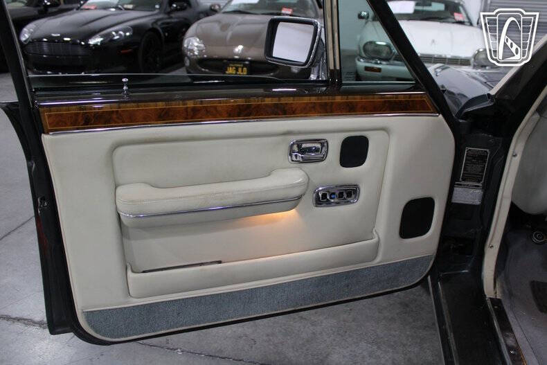 1990 Rolls-Royce Silver Spur