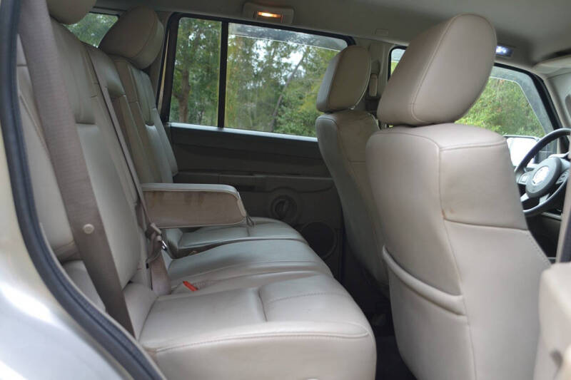 2007 Jeep Commander Sport