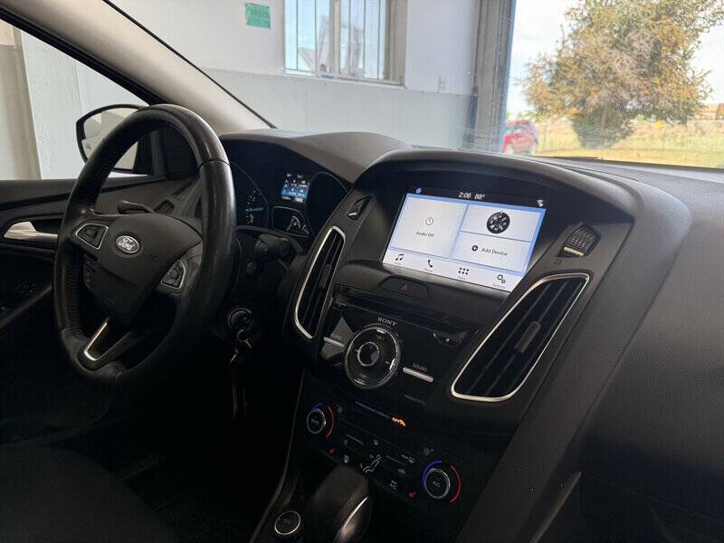 2017 Ford Focus SEL