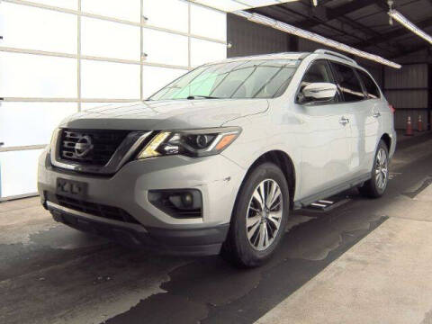 2017 Nissan Pathfinder for sale at AUTOLIMITS in Irving TX