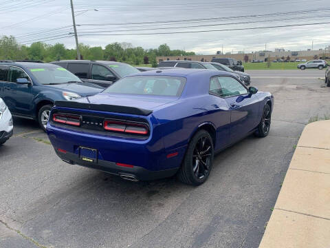 2018 Dodge Challenger SXT