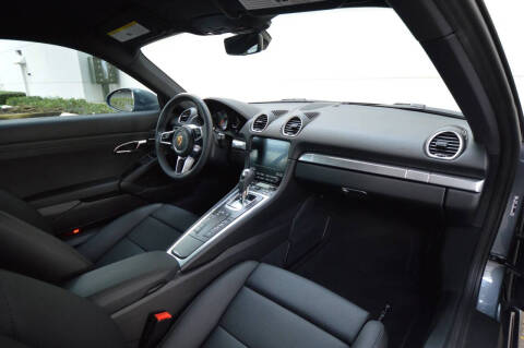 2025 Porsche 718 Cayman S