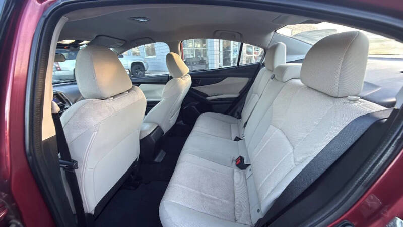 2019 Subaru Impreza 2.0i