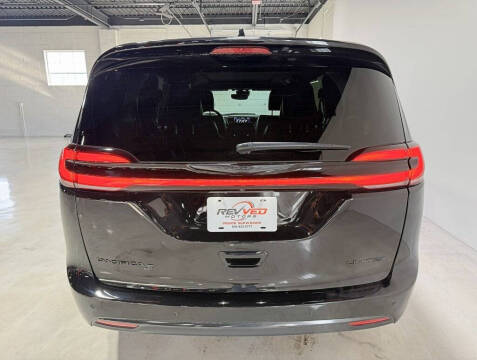 2025 Chrysler Pacifica Limited