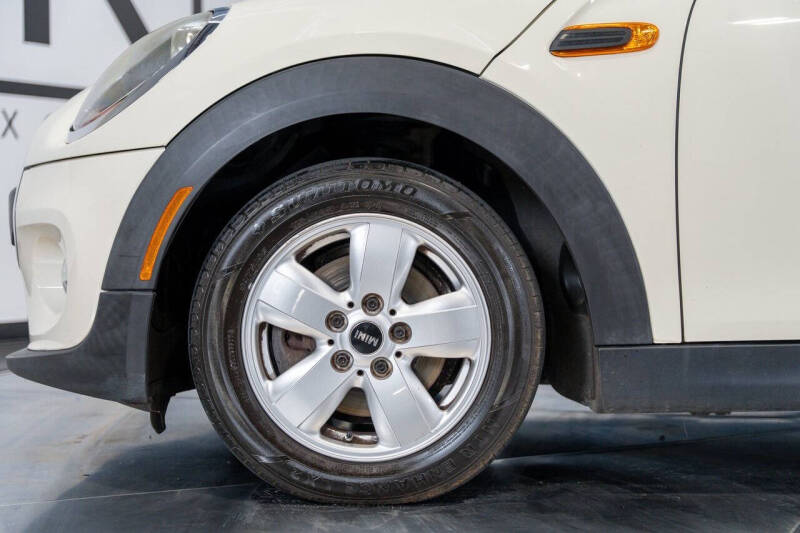 2016 MINI Hardtop 4 Door Cooper