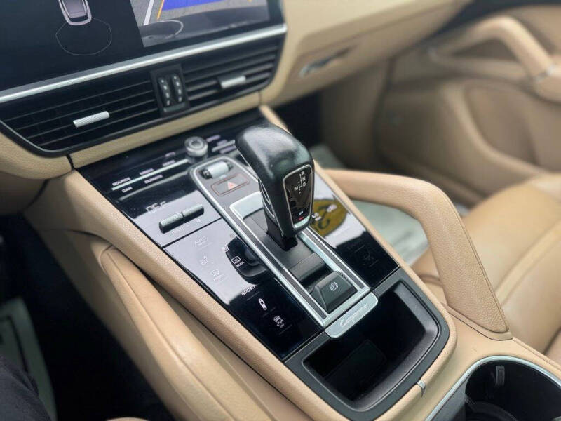 2019 Porsche Cayenne S