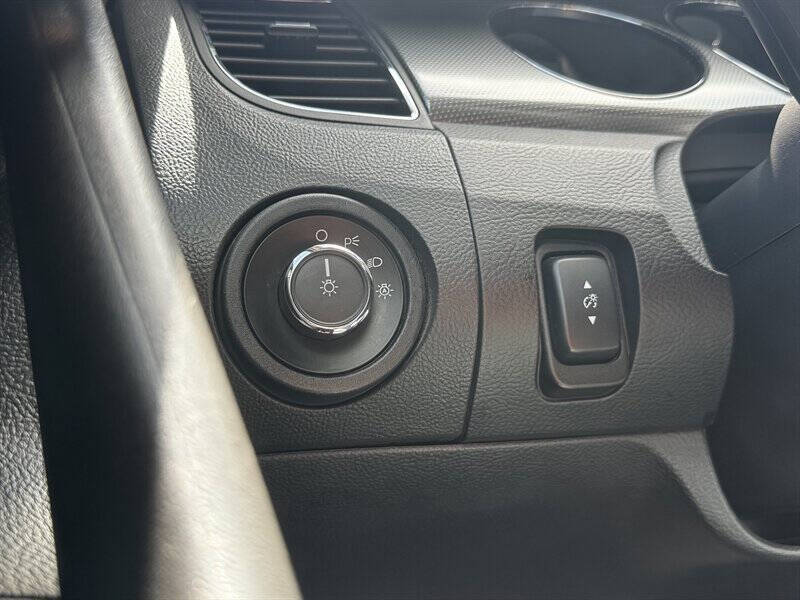 2011 Ford Taurus SEL