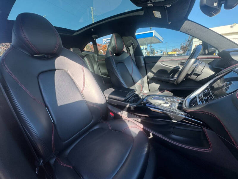 2021 Aston Martin DBX