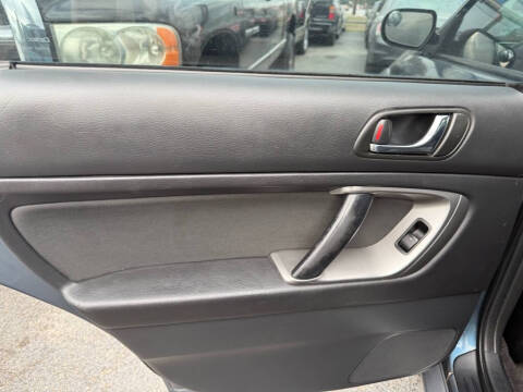 2005 Subaru Outback 2.5i