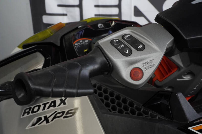 2016 Sea-Doo RXP-X