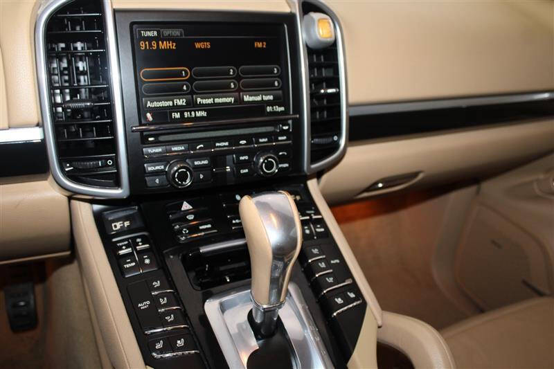 2012 Porsche Cayenne