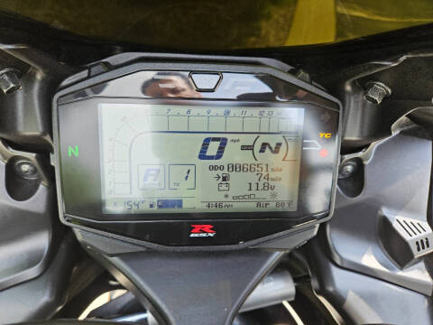 2017 Suzuki GSX-R1000
