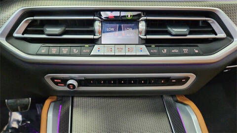 2023 BMW X6 xDrive40i