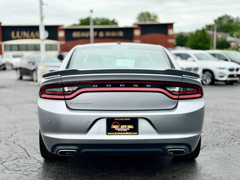2015 Dodge Charger SE