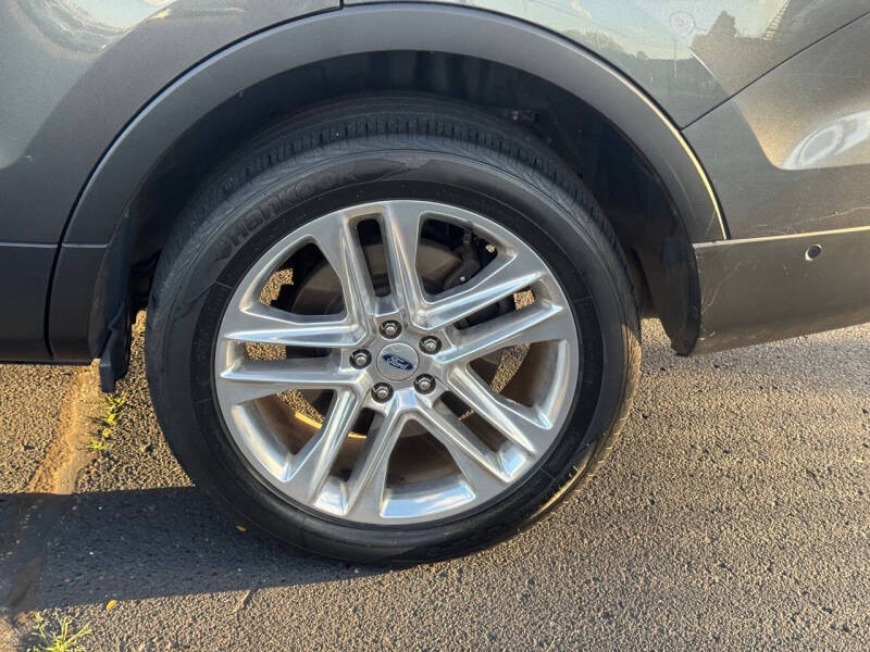 2017 Ford Explorer Limited