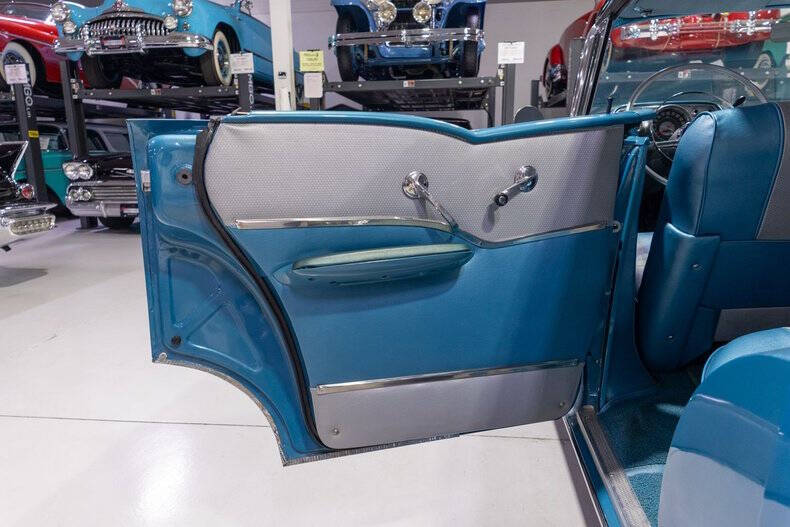 1957 El Morocco Hardtop