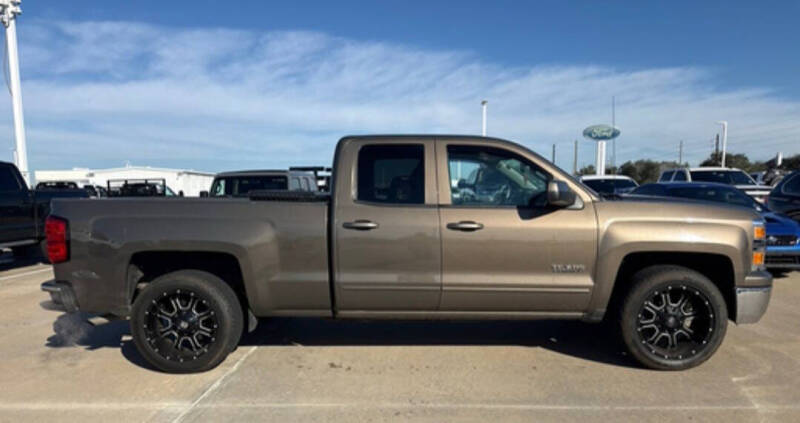 2015 Chevrolet Silverado 1500 LT's photo