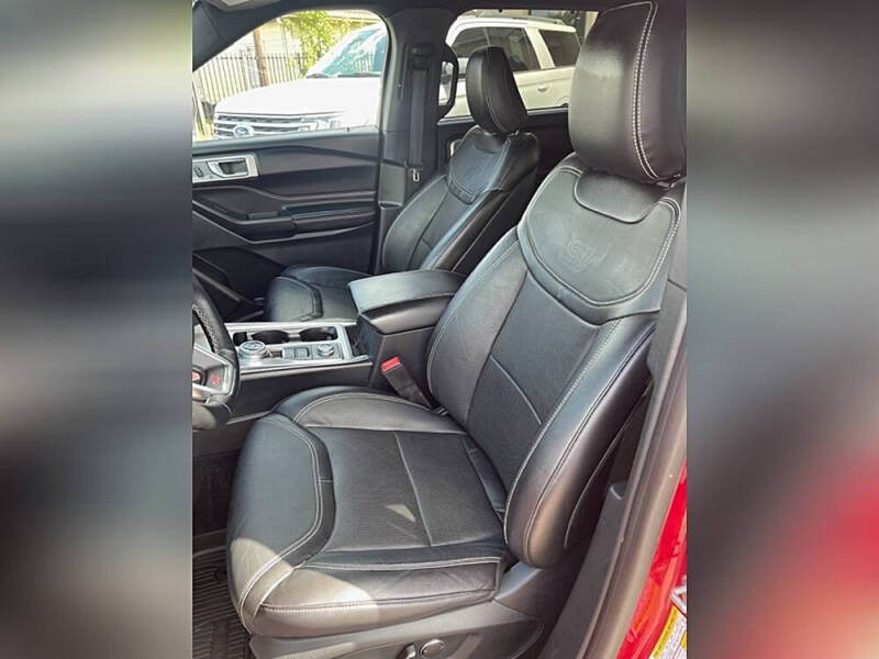 2020 Ford Explorer ST