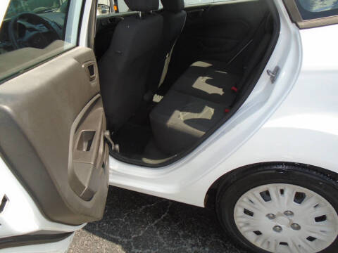 2014 Ford Fiesta S