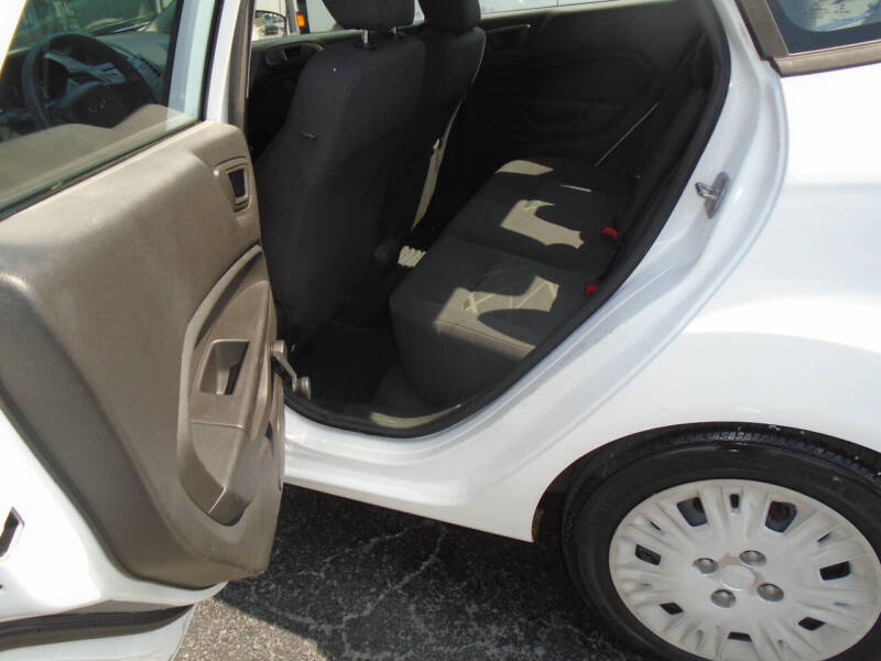 2014 Ford Fiesta S