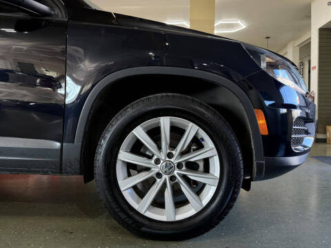 2017 Volkswagen Tiguan 2.0T S 4Motion