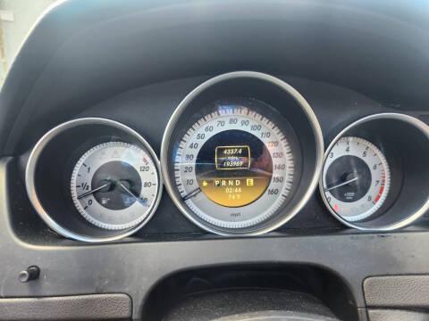 2012 Mercedes-Benz C-Class C 300 Luxury 4MATIC