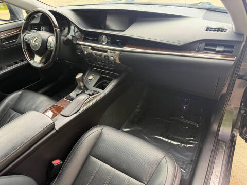 2017 Lexus ES 350