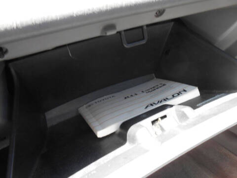 2001 Toyota Avalon