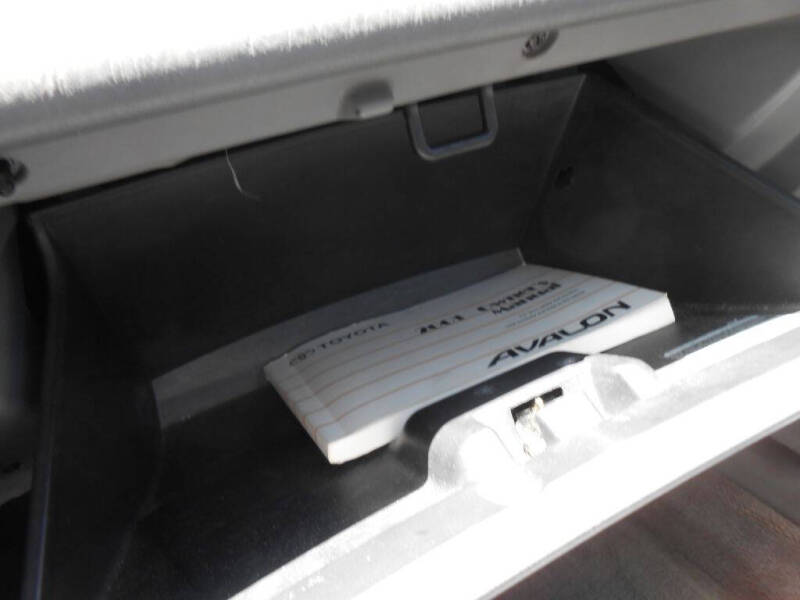 2001 Toyota Avalon