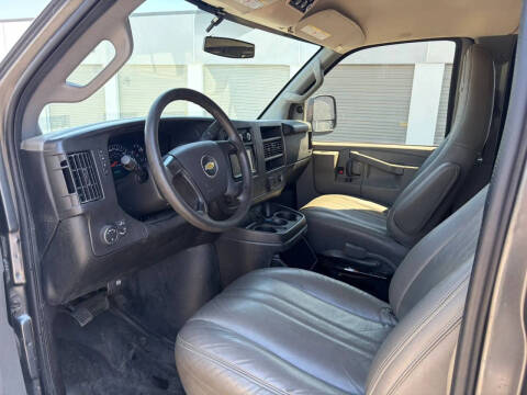 2016 Chevrolet Express LS 2500