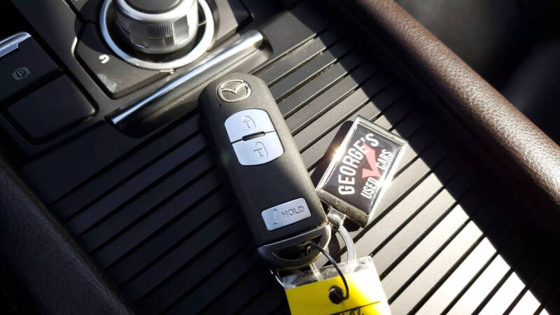 2018 Mazda MAZDA3 Touring