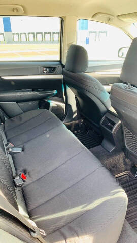 2011 Subaru Outback 2.5i Premium