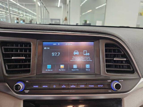 2019 Hyundai Elantra