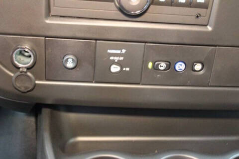 2025 Chevrolet Express 2500