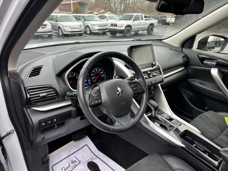 2022 Mitsubishi Eclipse Cross SE