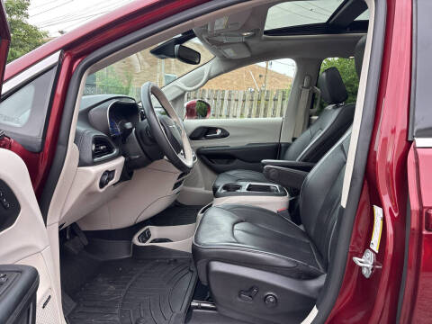 2020 Chrysler Pacifica Hybrid Limited