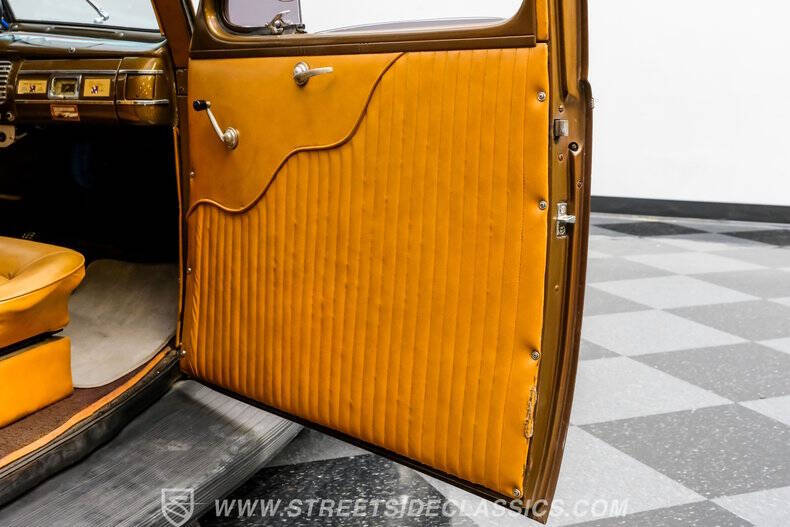 1940 Ford Deluxe